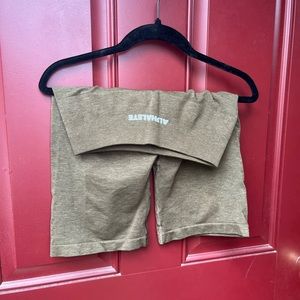 Alphalete amplify biker shorts